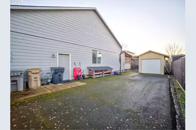 6284 NE Barker St, Albany, OR 97321 - Photo 26