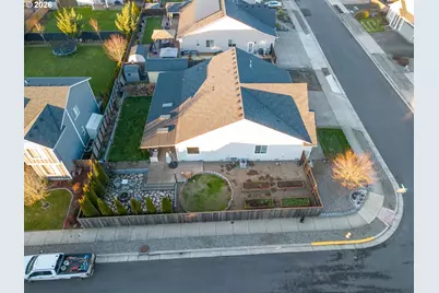 6284 NE Barker St, Albany, OR 97321 - Photo 2