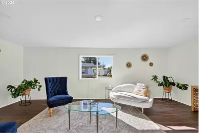 52238 Teakwood Dr, Scappoose, OR 97056 - Photo 4