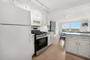700 N Prom, Seaside, OR 97138 - Photo 12