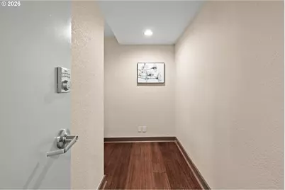 255 SW Harrison St #20D, Portland, OR 97201 - Photo 2