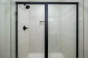 3233 E Province Ct, Newberg, OR 97132 - Photo 24