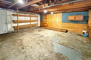 9310 NE Burton Rd, Vancouver, WA 98662 - Photo 16