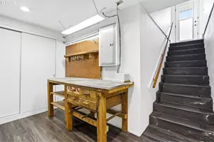 7051 N Dwight Ave, Portland, OR 97203 - Photo 20