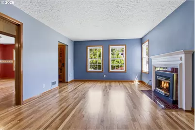 7051 N Dwight Ave, Portland, OR 97203 - Photo 6