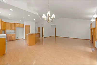 919 Old Orchard Ln, Springfield, OR 97477 - Photo 6