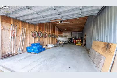 1960 Ranch Rd, Reedsport, OR 97467 - Photo 34