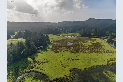 1960 Ranch Rd, Reedsport, OR 97467 - Photo 24
