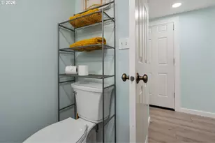 1709 NE 78th St, Vancouver, WA 98665 - Photo 16