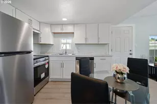 1709 NE 78th St, Vancouver, WA 98665 - Photo 6