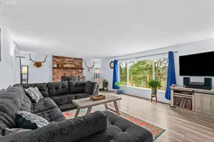 31510 Camas Swale Rd, Creswell, OR 97426 - Photo 8