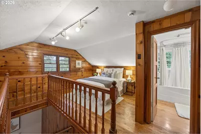 2164 Summit Dr, Lake Oswego, OR 97034 - Photo 26