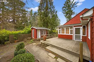 2164 Summit Dr, Lake Oswego, OR 97034 - Photo 34