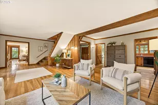 2164 Summit Dr, Lake Oswego, OR 97034 - Photo 10