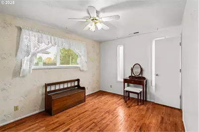 2070 Primrose St, Eugene, OR 97402 - Photo 20