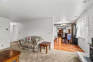 2070 Primrose St, Eugene, OR 97402 - Photo 12