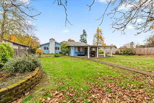 2070 Primrose St, Eugene, OR 97402 - Photo 38