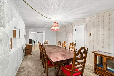 2070 Primrose St, Eugene, OR 97402 - Photo 30