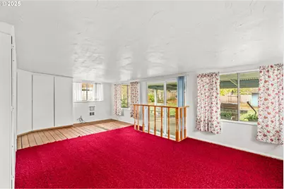 2070 Primrose St, Eugene, OR 97402 - Photo 36