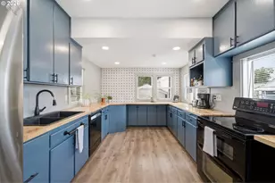 707 SE Union St, Camas, WA 98607 - Photo 8