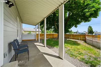707 SE Union St, Camas, WA 98607 - Photo 4