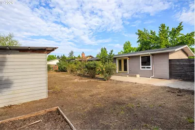 3786 Kevington Ave, Eugene, OR 97405 - Photo 18