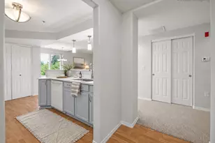 15510 NE Knott St, Portland, OR 97230 - Photo 2
