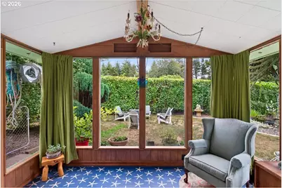 13082 SE Chittum Dr, South Beach, OR 97366 - Photo 10