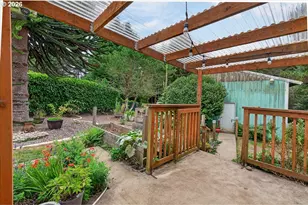 13082 SE Chittum Dr, South Beach, OR 97366 - Photo 28