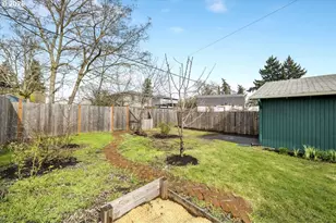 6035 SE Knight St, Portland, OR 97206 - Photo 42