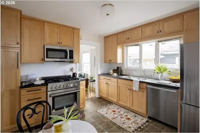 6035 SE Knight St, Portland, OR 97206 - Photo 12