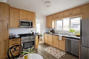 6035 SE Knight St, Portland, OR 97206 - Photo 12