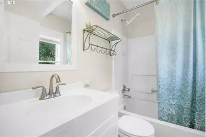 3244 NW Oar Dr, Lincoln City, OR 97367 - Photo 28