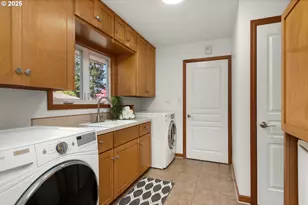 11004 SE Stanley Ave, Milwaukie, OR 97222 - Photo 22