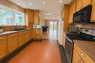 9875 NW 316th Pl, Hillsboro, OR 97124 - Photo 8