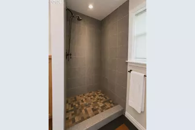 9875 NW 316th Pl, Hillsboro, OR 97124 - Photo 22