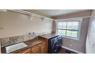 9875 NW 316th Pl, Hillsboro, OR 97124 - Photo 30