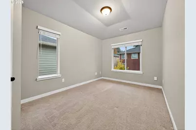 416 NE Patricia Ann Pl, Hillsboro, OR 97006 - Photo 26