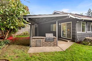 3811 SE 169th Pl, Portland, OR 97236 - Photo 16