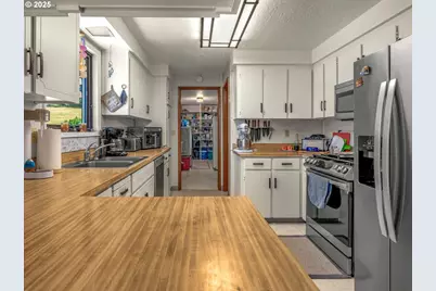 25420 NW Pumpkin Ridge Rd, North Plains, OR 97133 - Photo 6