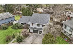 195 NW Phyllis Ct, Gresham, OR 97030 - Photo 44