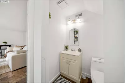 195 NW Phyllis Ct, Gresham, OR 97030 - Photo 18