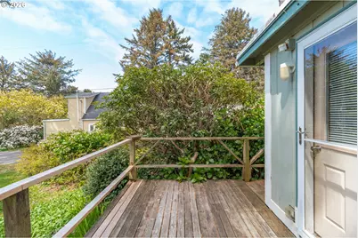 1844 NW 33rd St, Lincoln City, OR 97367 - Photo 22
