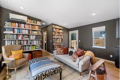 810 Taylor Rd, Kalama, WA 98625 - Photo 8