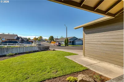 2142 NE Wolverine Loop, Prineville, OR 97754 - Photo 4
