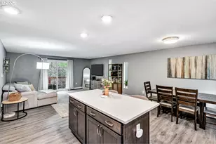 9505 SW 50th Ave, Portland, OR 97219 - Photo 14