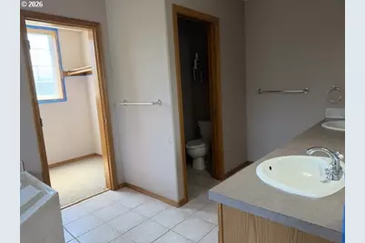 38266 E Knieriem Rd, Corbett, OR 97019 - Photo 18