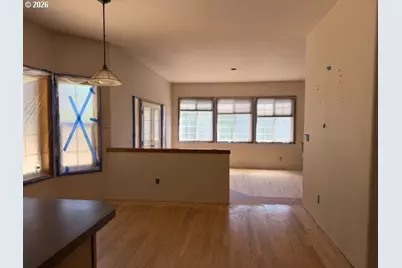 38266 E Knieriem Rd, Corbett, OR 97019 - Photo 12