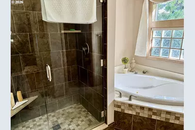 1056 Quail Ct, Hood River, OR 97031 - Photo 28