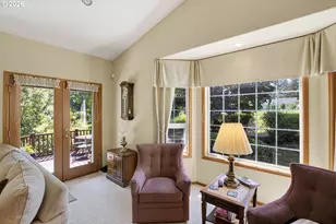 1056 Quail Ct, Hood River, OR 97031 - Photo 18